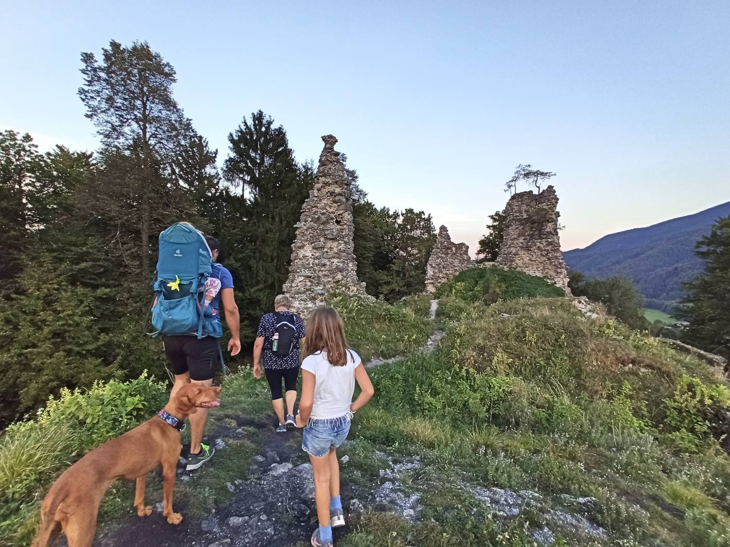 Zijavka-razgledišče nad Kamno Gorico 5388